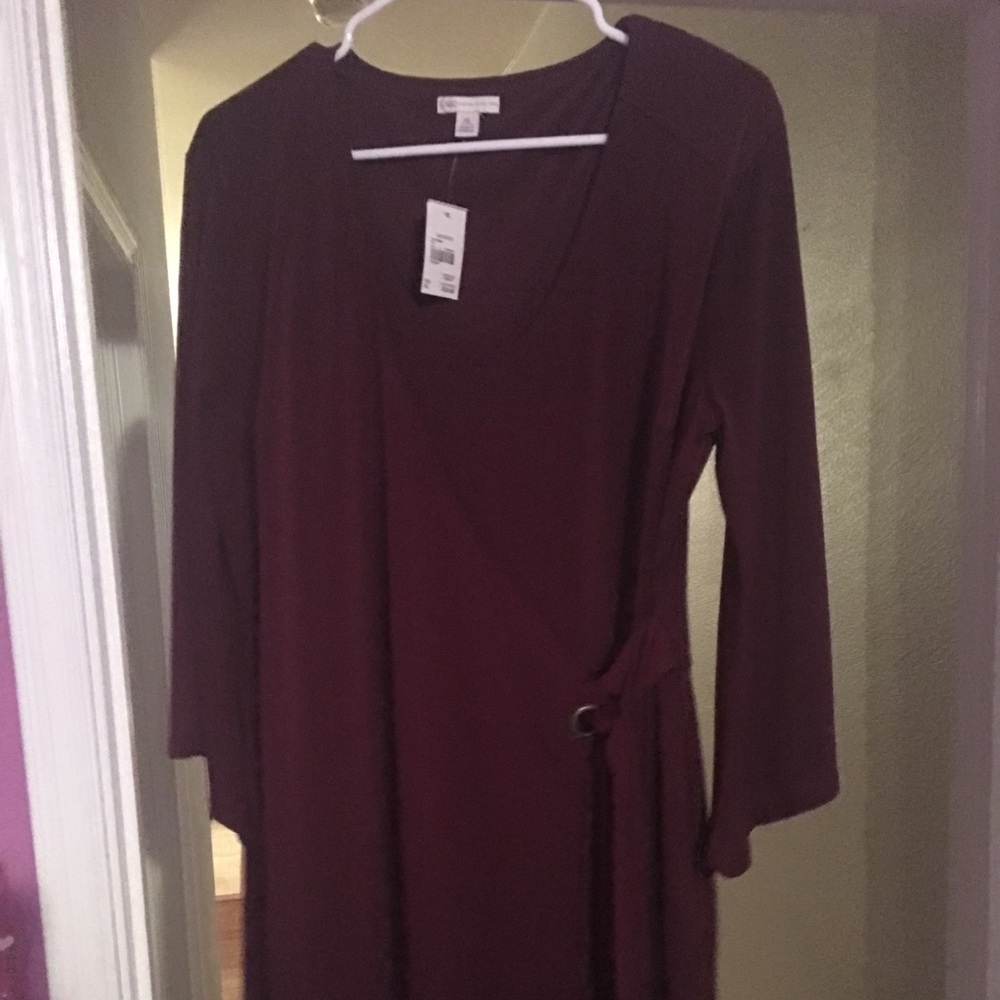 NWT Cato Burgundy Maroon wrap dress, Long sleeved